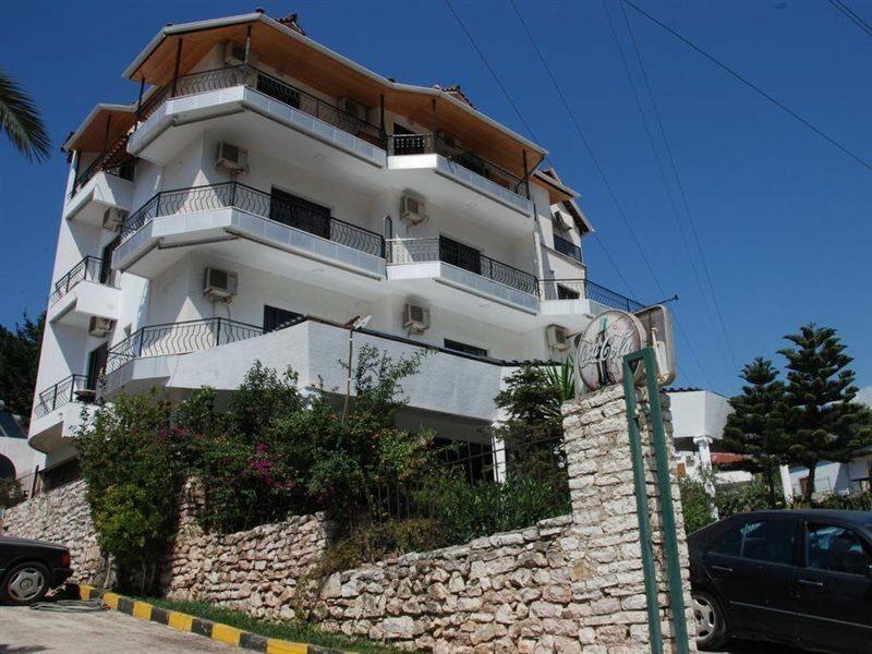 Hotel Freskia Sarandë Exterior foto