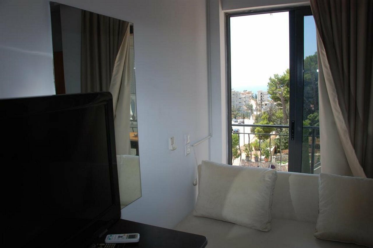 Hotel Freskia Sarandë Exterior foto